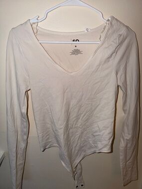 SO Cream V-Neck Long Sleeve Bodysuit